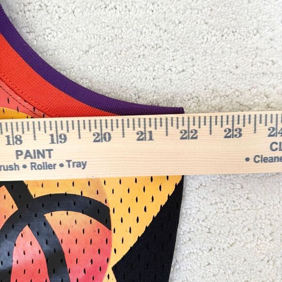 Mitchell & Ness Hardwood Classics Swingman Collection 1996-1997 Kevin Johnson Ph - Picture 9 of 12